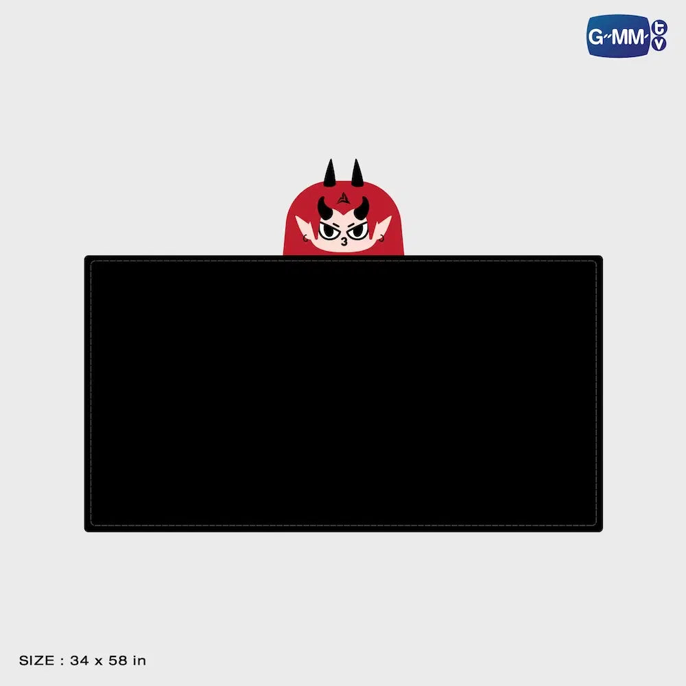 DOMIIA FANDOM CHARACTER HOODIE BLANKET