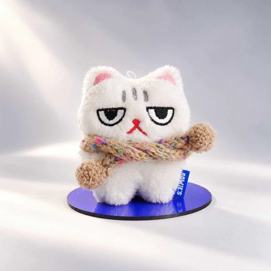 White Cat Series - แมวขาวไหมพรมครีม